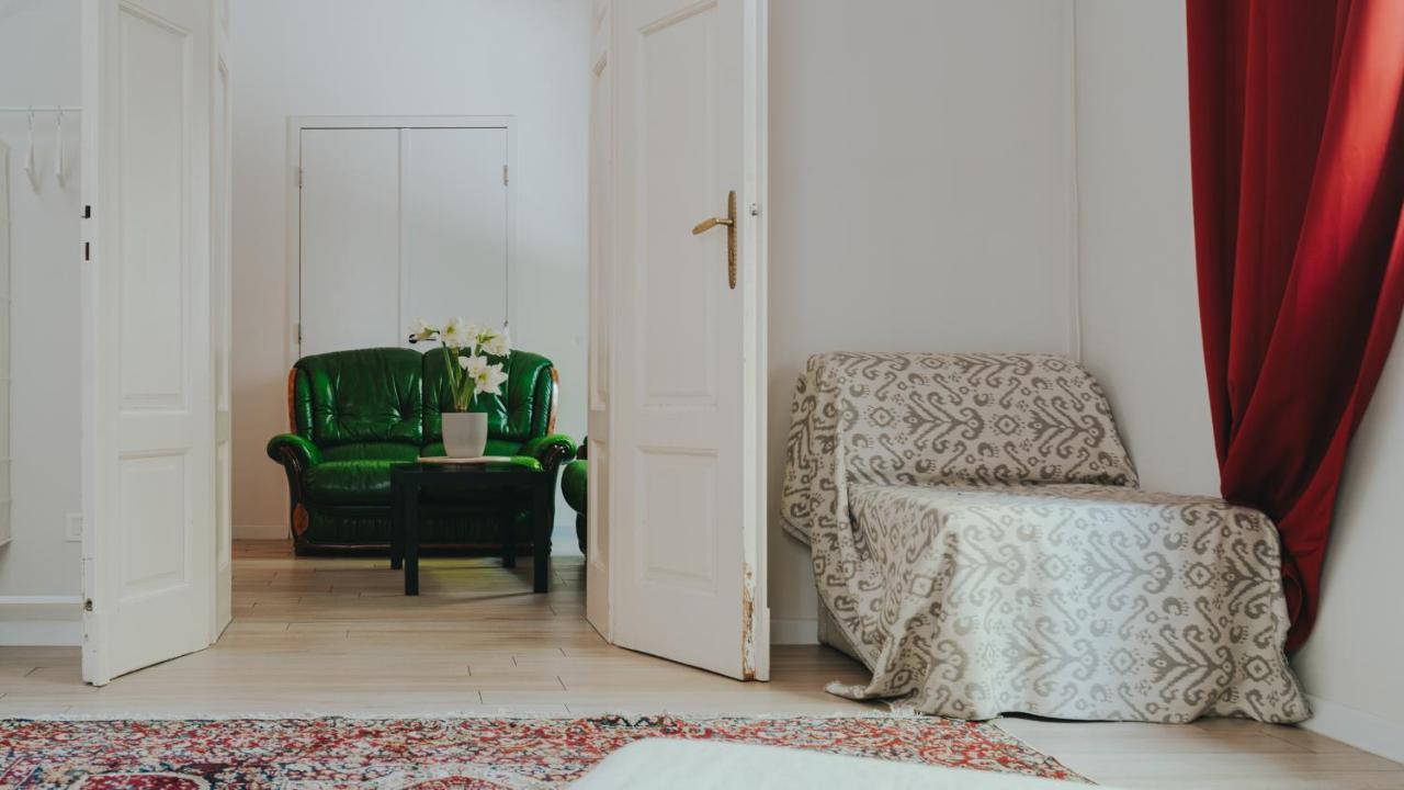 Salon Apartment In Dorcol Historical Belgrad Dış mekan fotoğraf